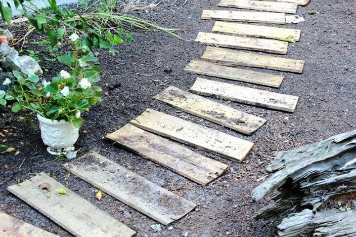 DIY Pallet Walkway One Huge Project Fail