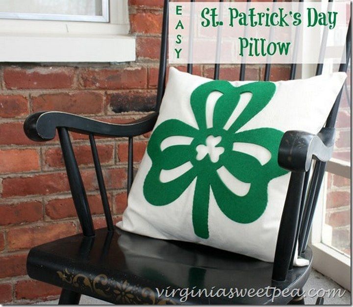 Dollar Store Decor to St Patricks Day Pillow