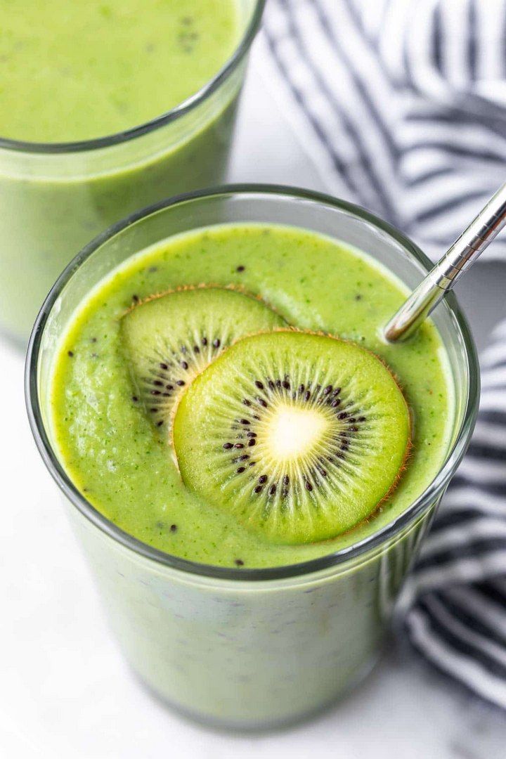 Apple Kiwi Green Smoothies