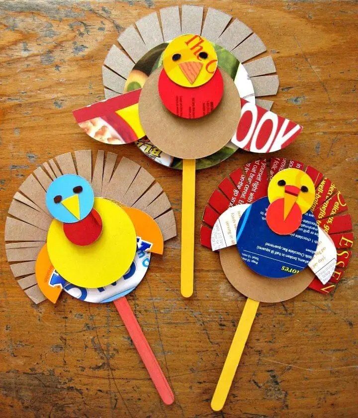 Cereal Box Turkeys Puppets