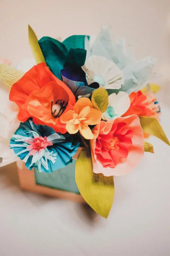 DIY Crepe Paper Flowers for Wedding
