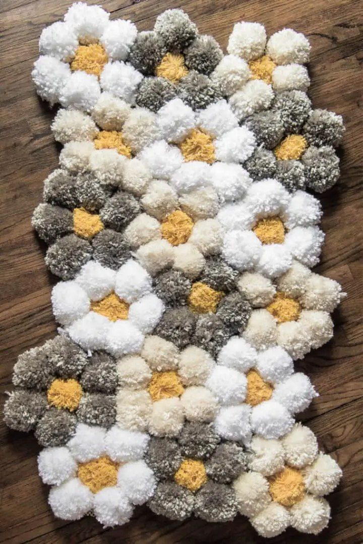 Easy Way to Make a Pom Pom Rug