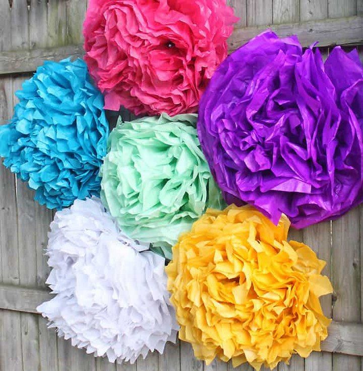 Easy to Make Giant Tissue Flowers