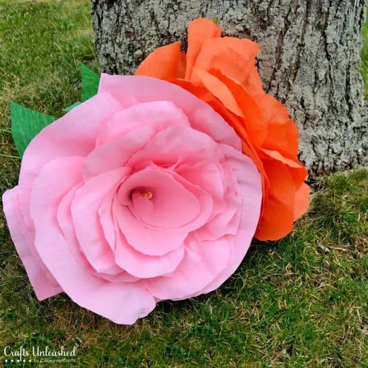 How to Make Giant Crepe Paper Flowers