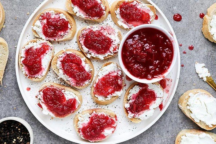 Rhubarb Shallot Crostini