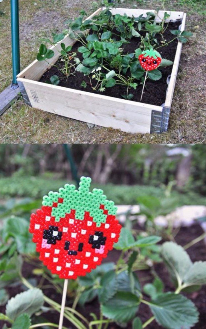 Strawberry Garden Marker