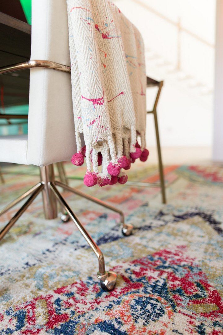 DIY Splatter Paint Throw Blanket