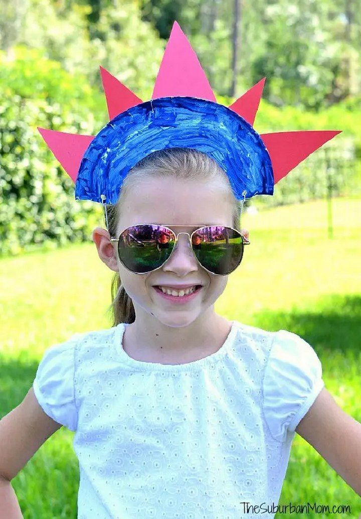 4th of July Paper Plate Crown