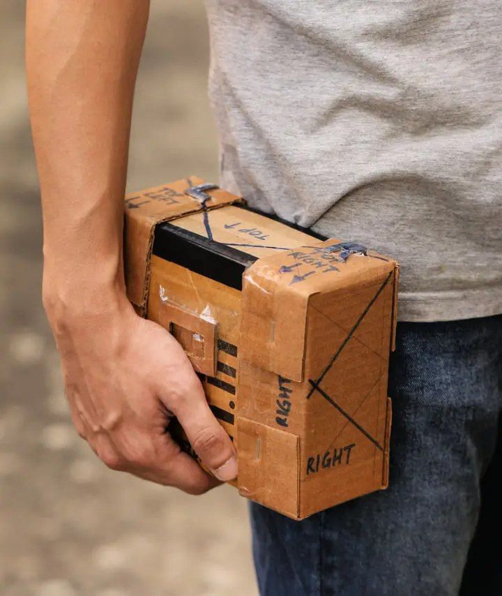 DIY Cardboard Pinhole Camera