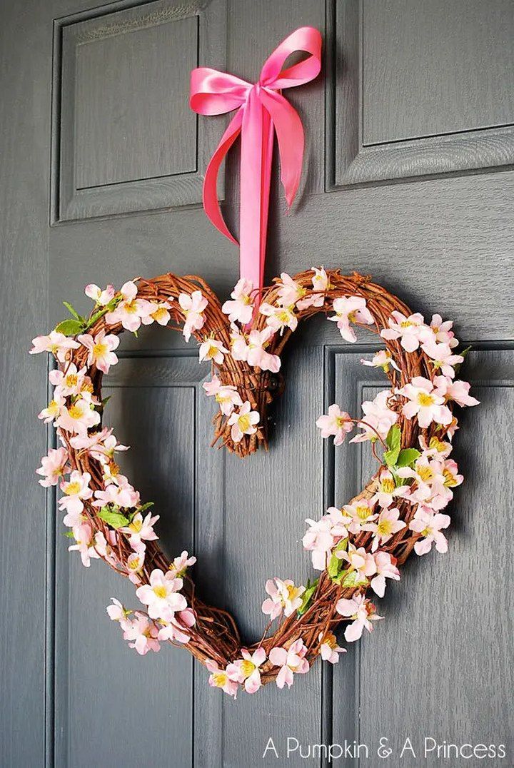 DIY Heart Grapevine Wreath