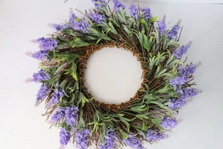DIY Lavender Wreath