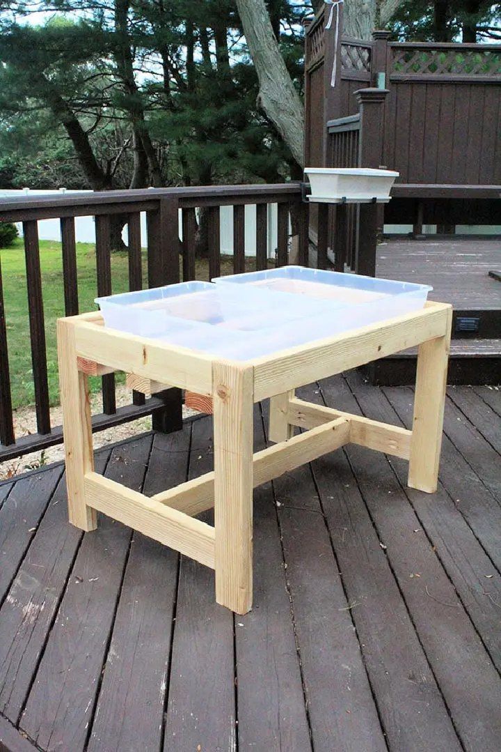 DIY Water and Sand Table from 2x4s