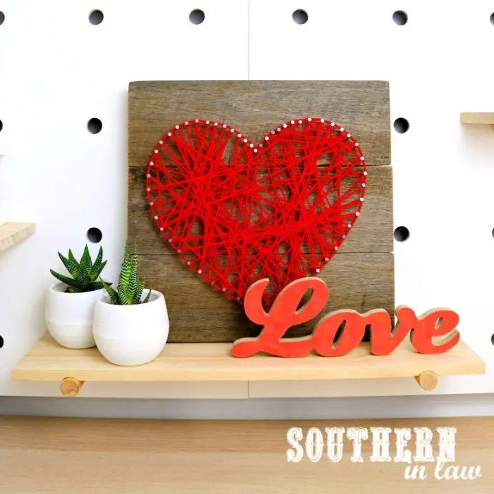 How to Make Pallet Wall Art