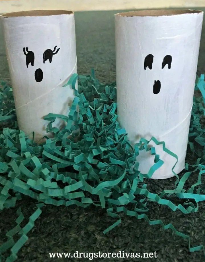 Toilet Paper Roll Ghosts Halloween Craft