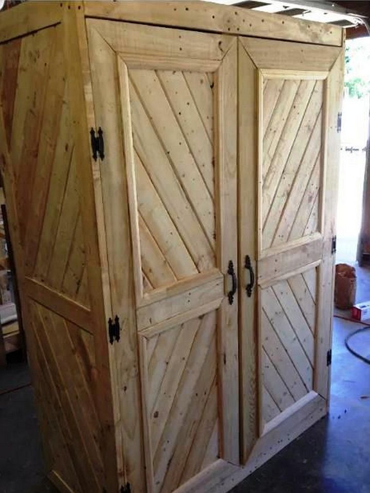 Pallet Gun Cabinet