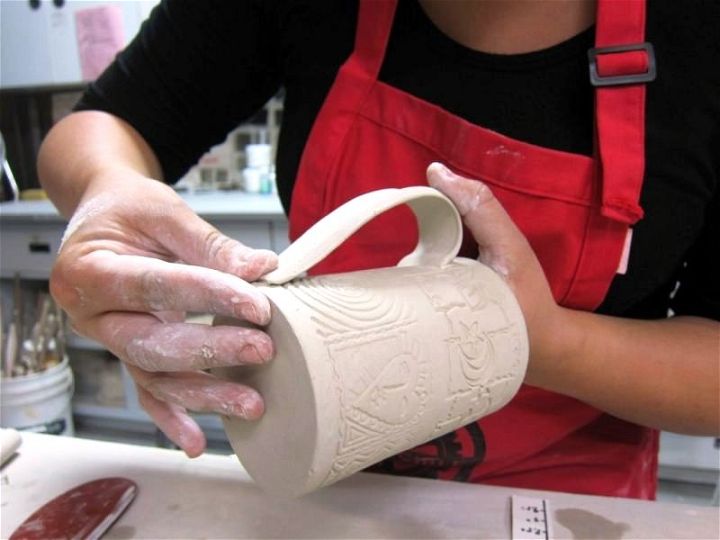 Guide to Handbuilding Pottery