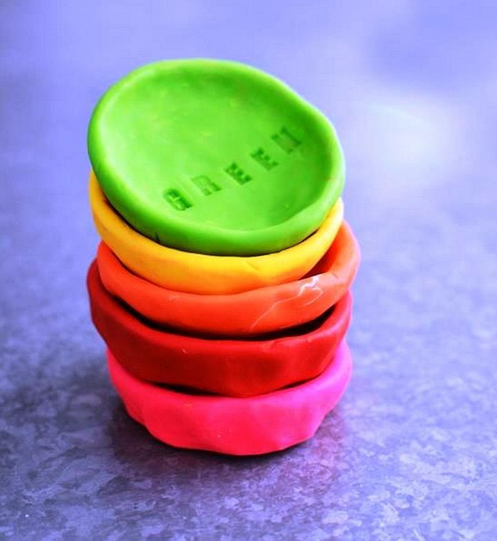 Rainbow Pinch Pots And Sorting Activity