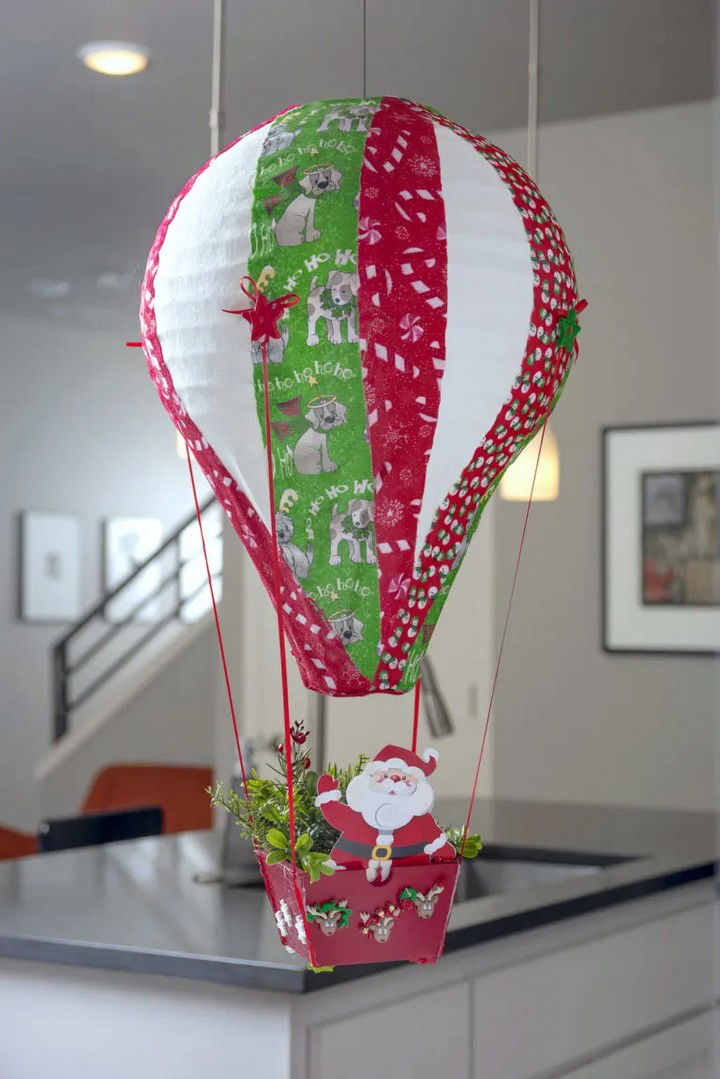 Santas Hot Air Balloon Christmas Decor