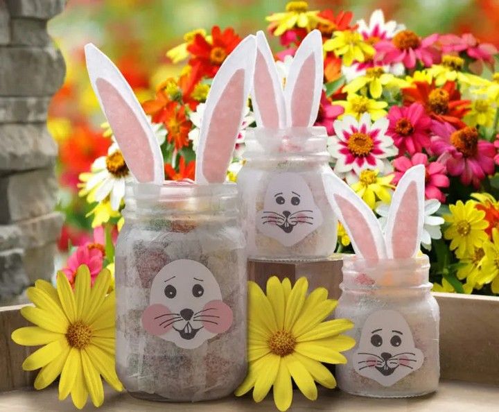 Mason Jars that Look Like Bunnies